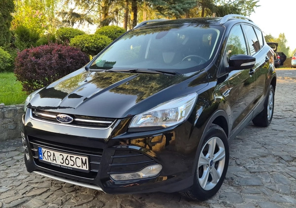 Ford Kuga cena 52900 przebieg: 159000, rok produkcji 2014 z Szczucin małe 562